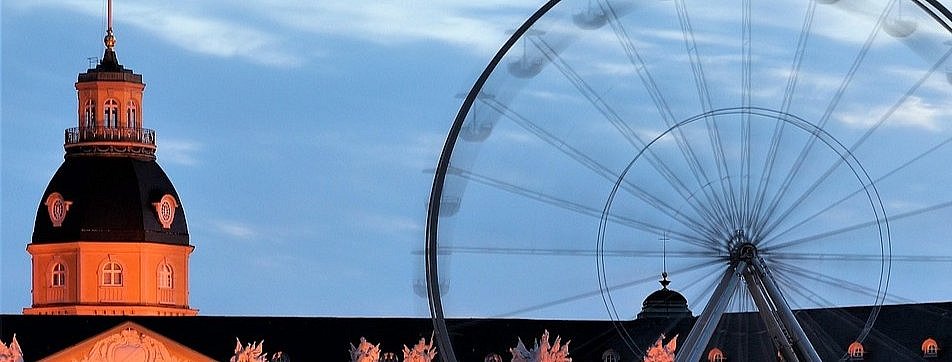 Blick auf das Karlsruher Schloss