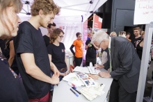 Kretschmann im Gespräch mit dem Jugendbeirat