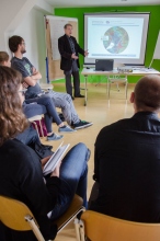 Warten bringt nichts 2014